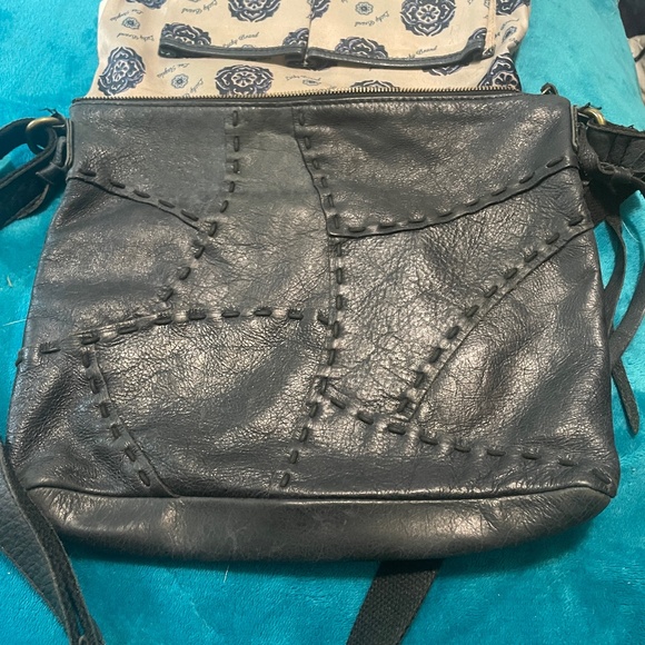 LUCKY BRAND Leather Patchwork black Whipstitch Crossbody Boho Style Bag - Picture 8 of 10